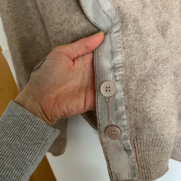 Vintage Pale Pink Cardigan Small - Picture 9 of 9